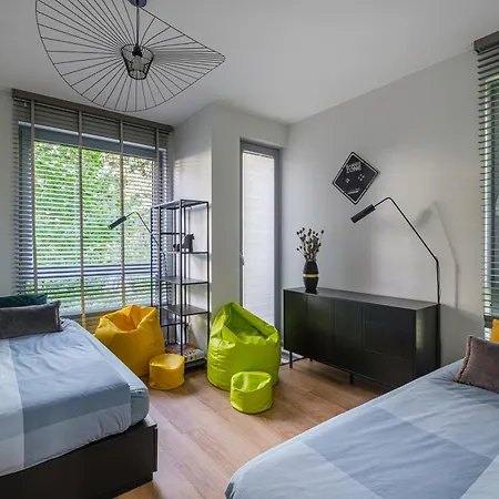 Amber Glow By - 3 Bedrooms, Parking דירה