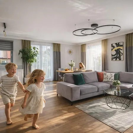 Amber Glow By - 3 Bedrooms, Parking