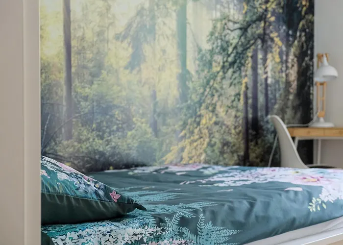 Amber Glow By - 3 Bedrooms, Parking Apartment